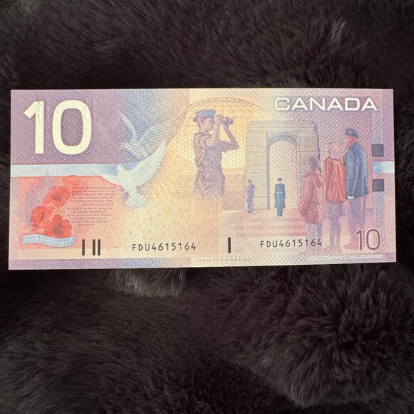 Canada 2001 $10 Banknote – Radar Serial Number – Collector Note - Picture 2 of 2